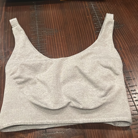 Tank top - Picture 2 of 6